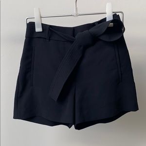 Aritzia Wilfred Tie-Front Short